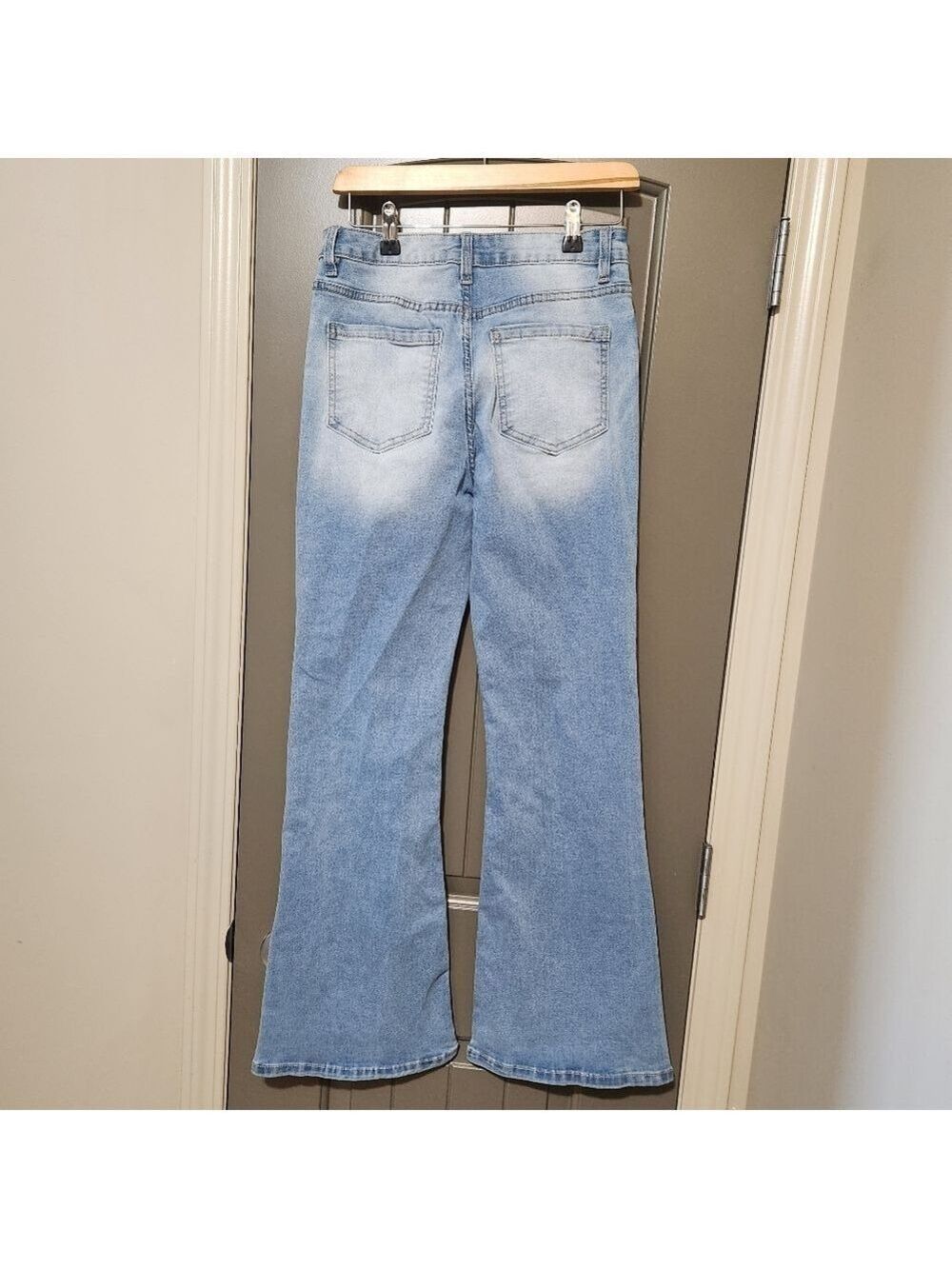 Refuge Denim High Rise Flare AUSTIN Jeans Medium Wash Faded Denim - Picture 5 of 12